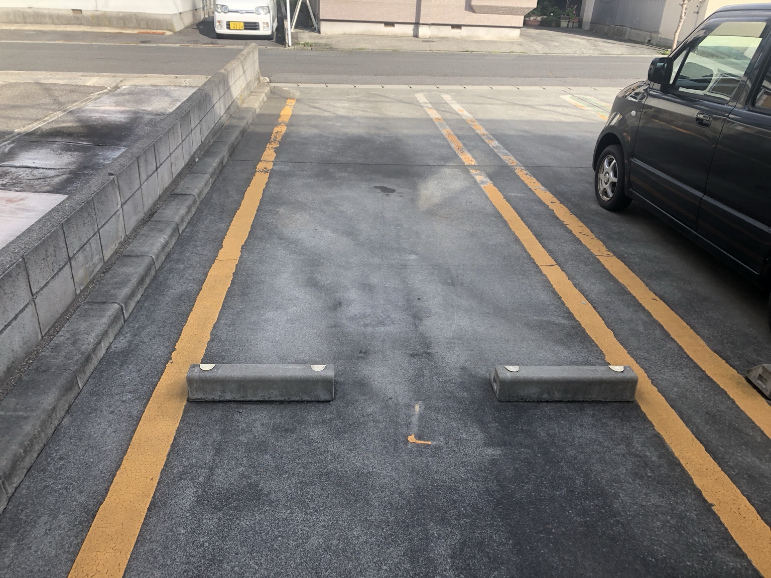 駐車場ライン塗装 施工前